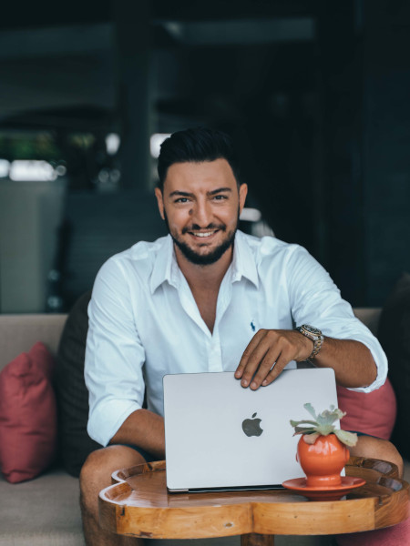 Fondator GoPublish